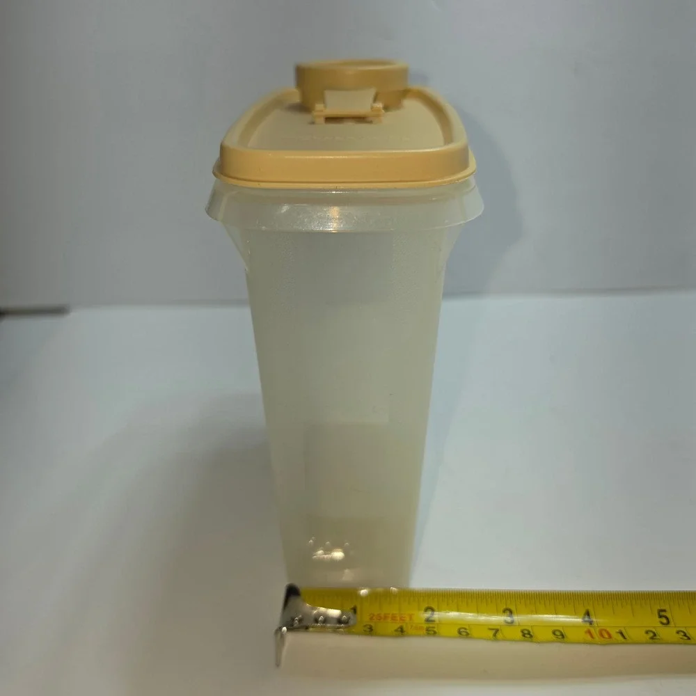 Vintage Tupperware Modular Mates Oval 2 Sheer Yellow Pour Spout Lid 1612 509-2